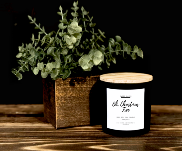 Oh, Christmas Tree 16 oz 100% Soy Candle   - Image 2