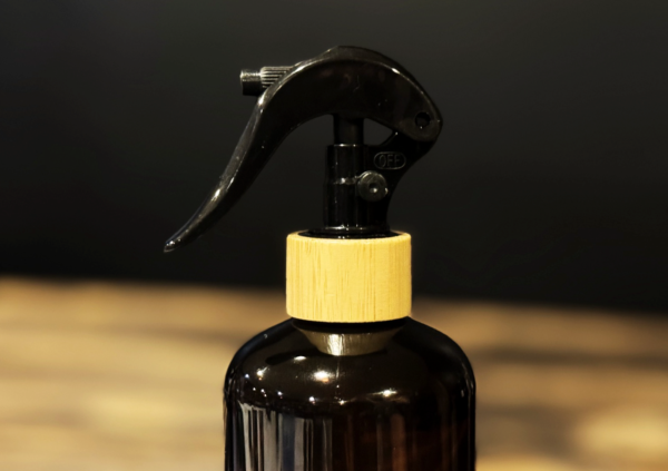 Black Coral + Moss Room + Linen Spray - Image 3