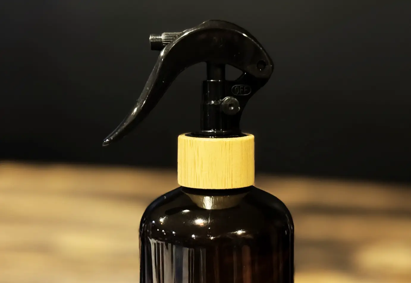 Mahogany Teakwood Room + Linen Spray - Image 2